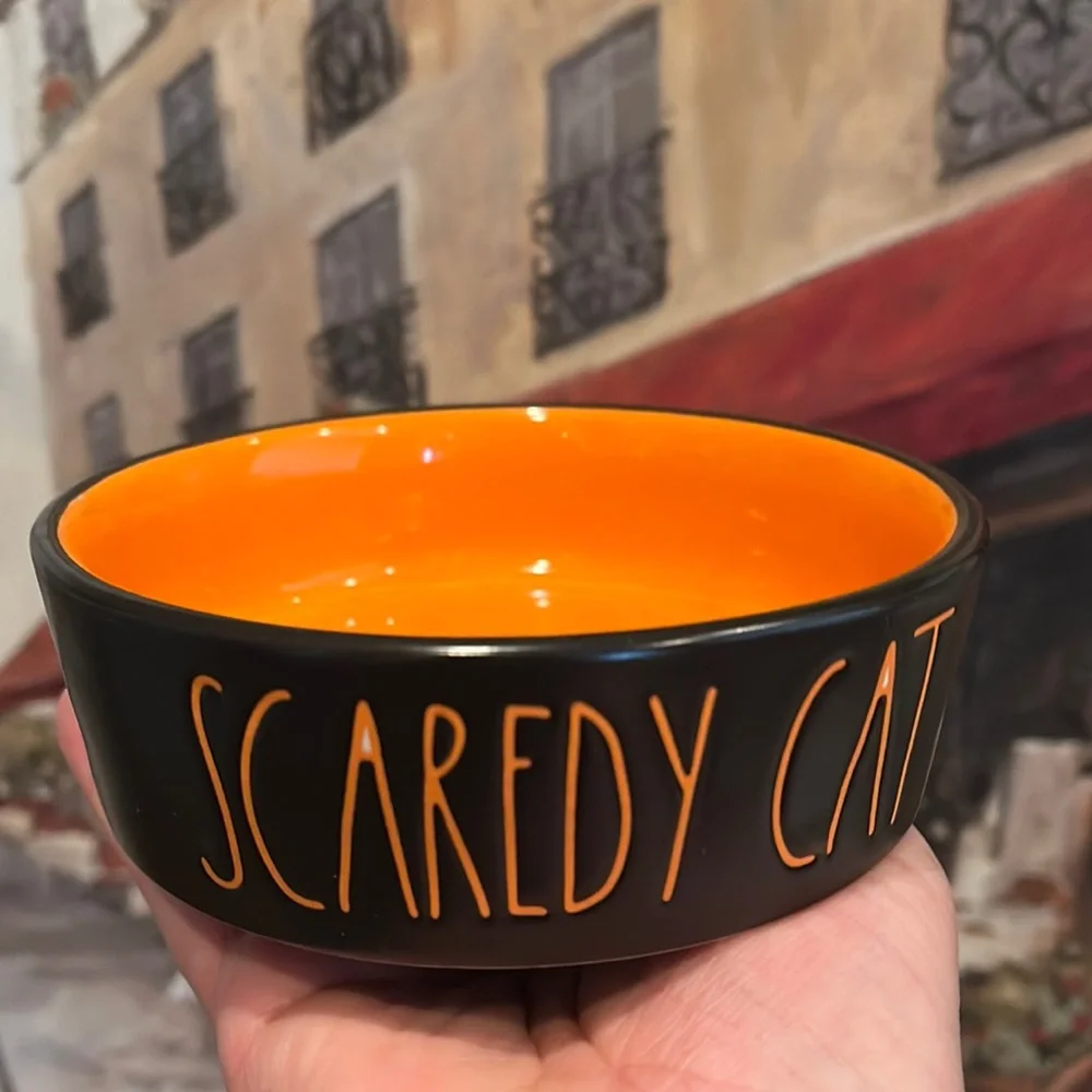 Rae Dunn Scaredy cat brand new